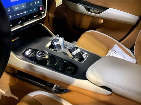 New 2026 Lexus RZ 450e Premium image 7