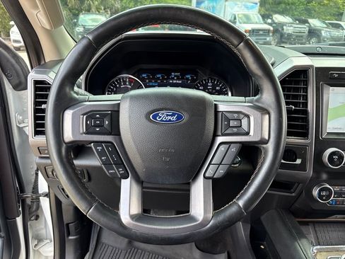 Used 2021 Ford Expedition Max Platinum AWD/4WD image 19