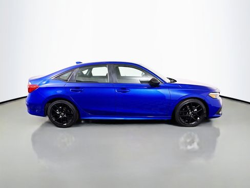 Used 2024 Honda Civic Sport image 11