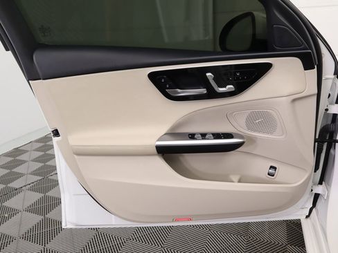 Used 2022 Mercedes-Benz C 300 4MATIC Sedan image 24