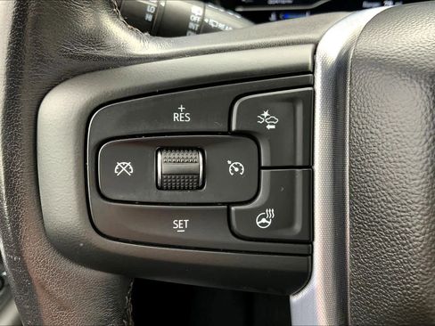 Used 2022 GMC Yukon SLT w/ SLT Luxury Package image 23