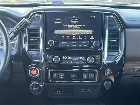Used 2023 Nissan Titan Platinum Reserve w/ Moonroof Package image 17