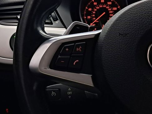 Used 2012 BMW Z4 sDrive28i image 12