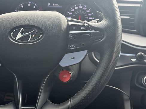 Used 2022 Hyundai Veloster N FWD image 22
