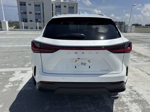 Used 2025 Lexus NX 250 FWD w/ Towing Package (2000 Lbs) image 24