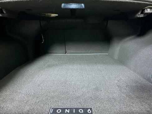 Used 2024 Hyundai Ioniq 6 SE image 31