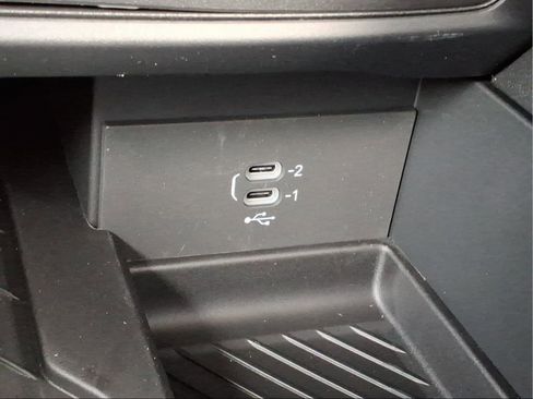 New 2026 Chrysler Pacifica Limited w/ S Appearance Package image 21