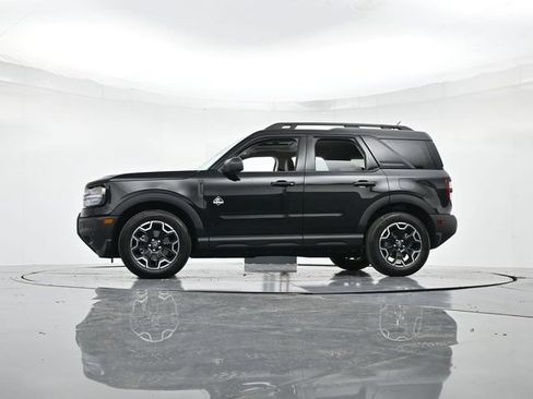 Used 2025 Ford Bronco Sport Outer Banks w/ Outer Banks Tech Package+ AWD/4WD image 35
