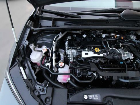 Used 2023 Toyota Prius LE image 15