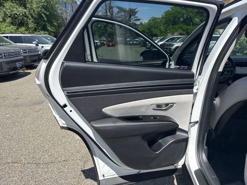 Certified 2023 Hyundai Tucson Limited AWD/4WD image 35