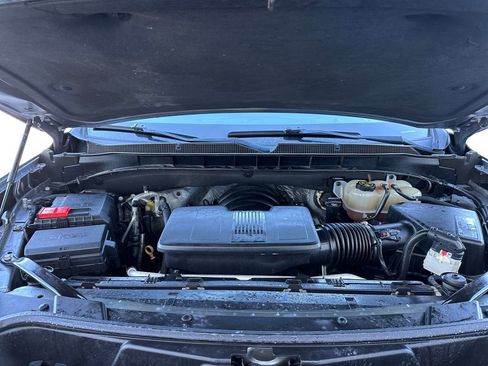 Used 2021 Chevrolet Tahoe Z71 w/ Z71 Off-Road Package image 14