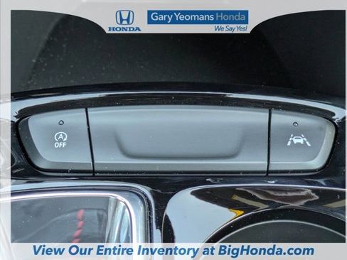 Used 2025 Chevrolet Trax RS w/ Driver Confidence Package image 29