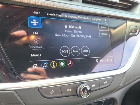 Used 2023 Buick Encore GX Select w/ Sport Touring Package image 17