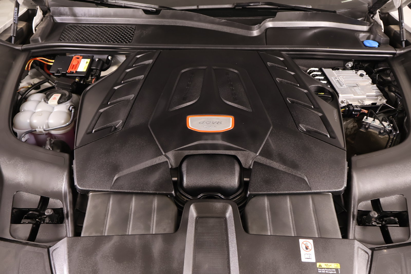 Certified 2023 Porsche Cayenne GTS AWD/4WD image 21