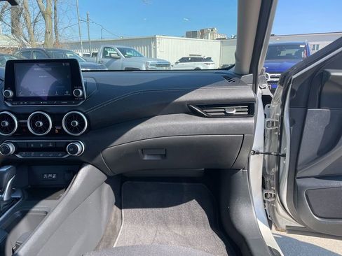 Used 2022 Nissan Sentra SV FWD image 28