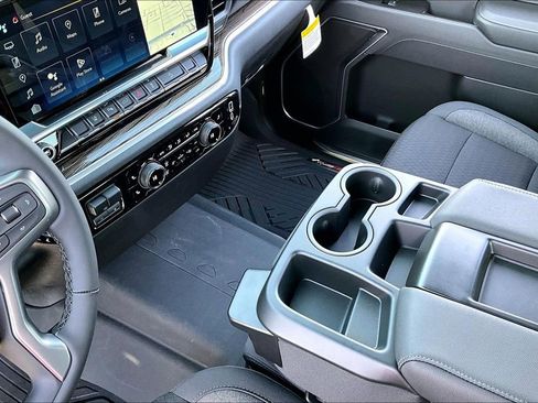 New 2026 Chevrolet Silverado 2500 LT w/ Texas Edition image 8