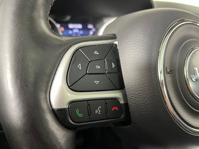 Used 2018 Jeep Compass Limited w/ Navigation Group AWD/4WD image 16