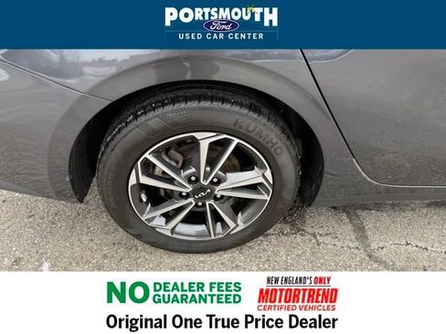 Used 2023 Kia Forte LXS image 22