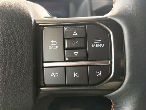 Used 2024 Ford Expedition Max Platinum AWD/4WD image 24