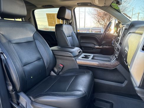 Used 2018 GMC Sierra 1500 SLT image 19
