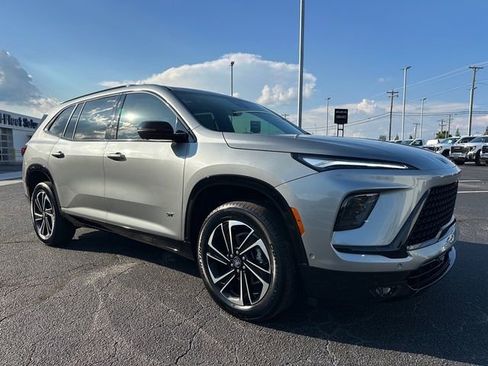 New 2026 Buick Enclave Sport Touring w/ Super Cruise Package image 2