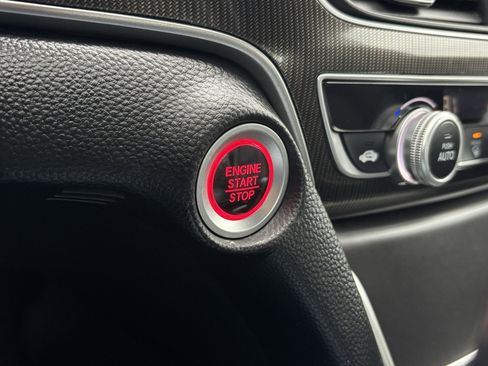 Used 2018 Honda Accord Sport image 5