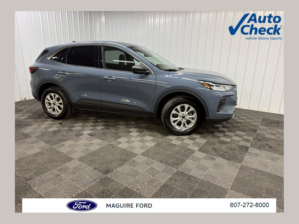 Used 2024 Ford Escape Active AWD/4WD image 1
