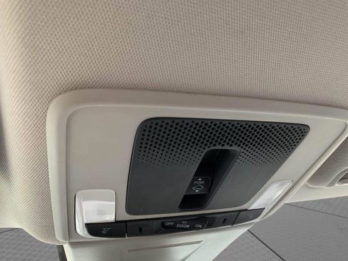 Certified 2024 Honda Civic EX-L image 30