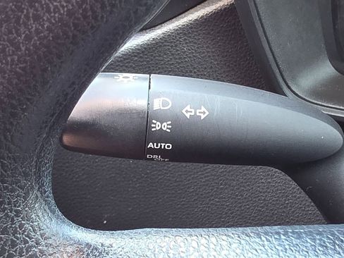 Used 2022 Toyota Corolla LE image 43