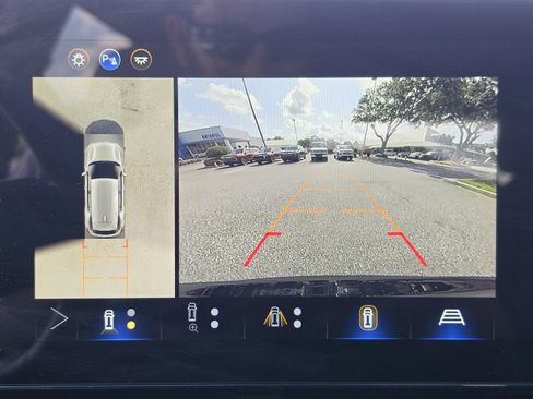 New 2026 Chevrolet Equinox RS w/ Safety and Technology Package FWD image 27