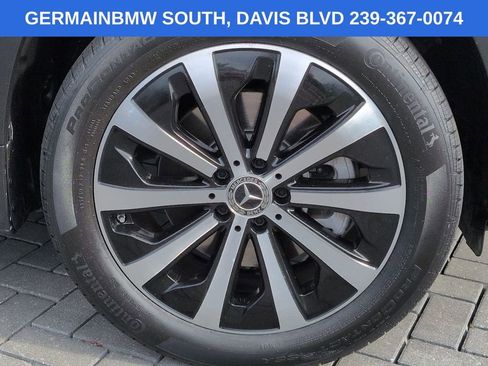 Used 2023 Mercedes-Benz GLB 250 image 12