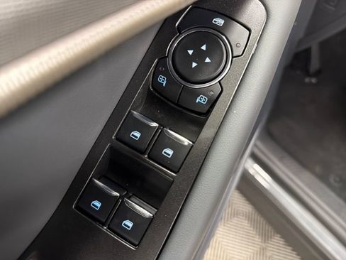 New 2026 Ford Explorer Active image 17