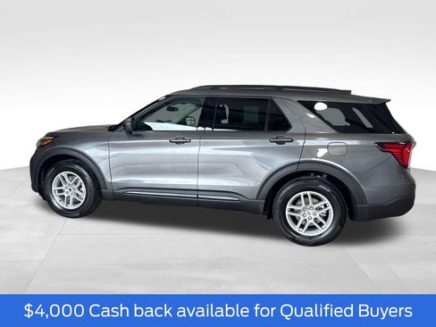 New 2026 Ford Explorer Active w/ Active Comfort Package RWD image 2