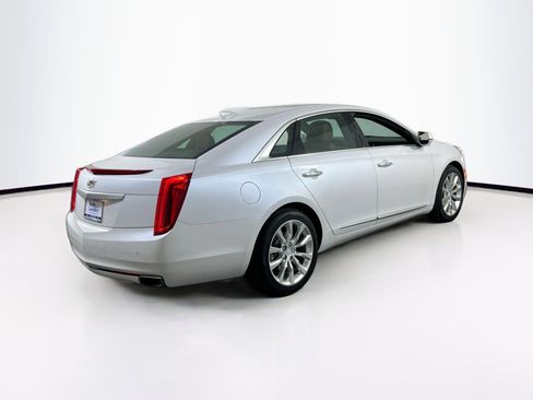 Used 2017 Cadillac XTS Luxury AWD/4WD image 5