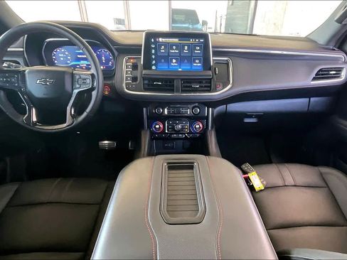 Used 2024 Chevrolet Tahoe RST w/ RST Performance Edition image 14