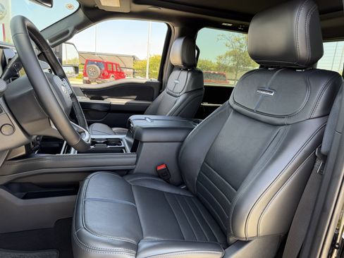 New 2026 Ford F250 Platinum w/ Platinum Plus Package AWD/4WD image 25