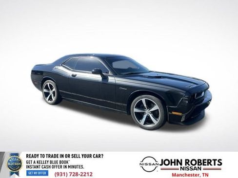 Used 2014 Dodge Challenger R/T RWD image 1