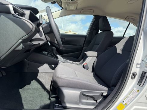 Used 2026 Toyota Corolla LE FWD image 26