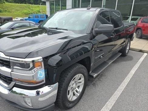 Used 2017 Chevrolet Silverado 1500 LT w/ All Star Edition RWD image 2