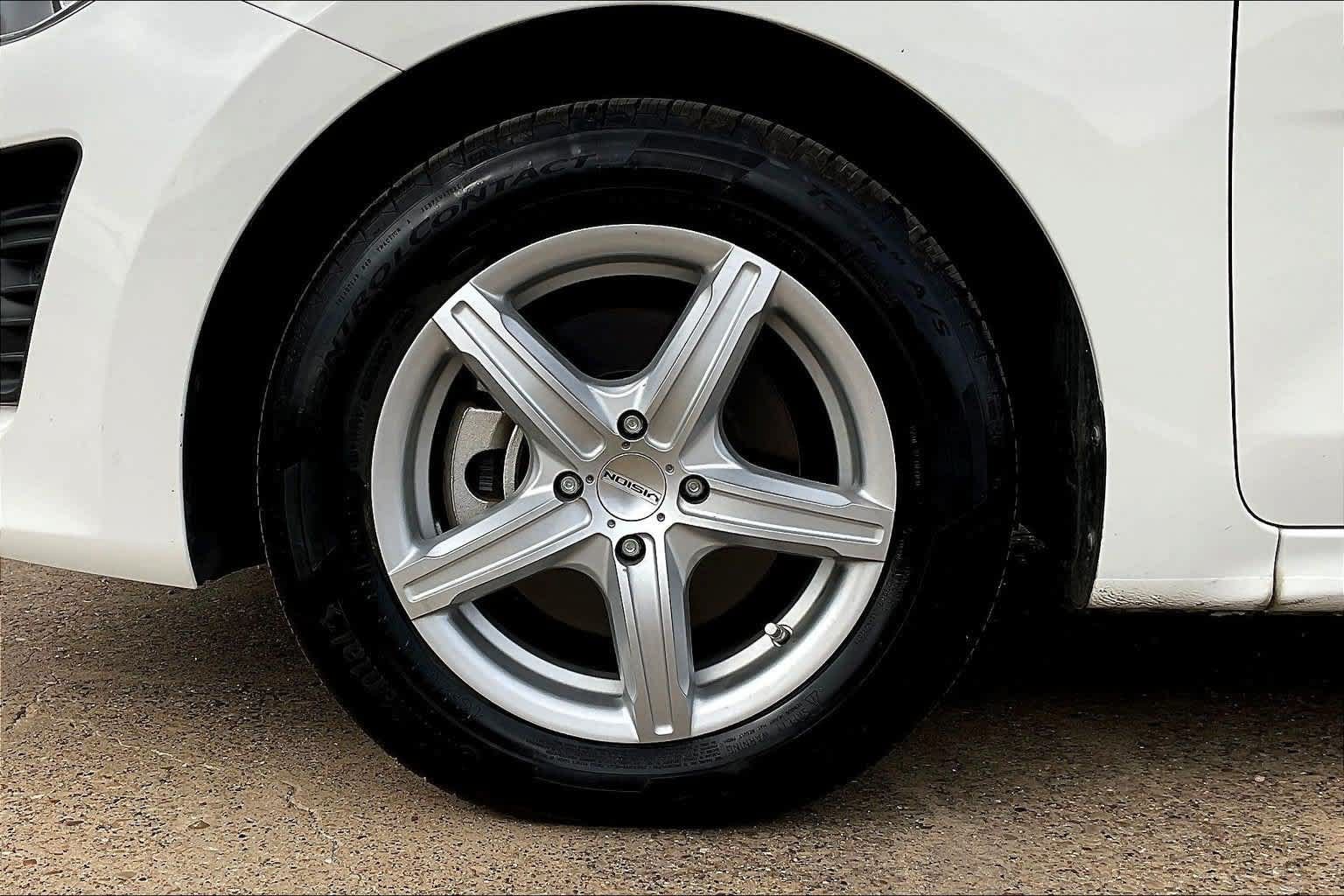 Certified 2022 Kia Rio S FWD image 7