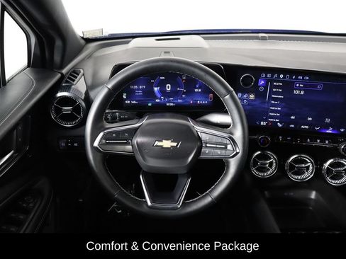 Used 2024 Chevrolet Blazer EV LT AWD/4WD image 7
