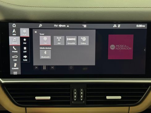 Used 2019 Porsche Cayenne Turbo image 27