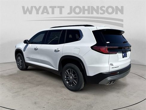 New 2025 GMC Acadia Elevation image 3