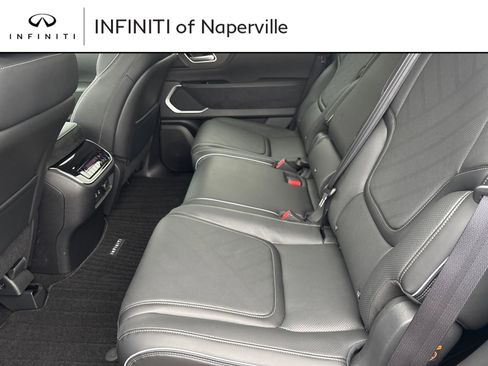 New 2026 INFINITI QX80 Luxe w/ Cargo Package image 25
