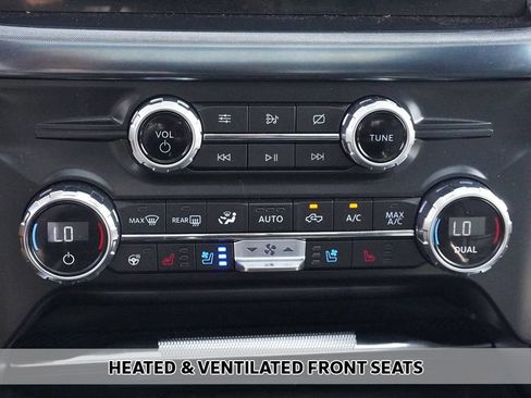 Used 2021 Ford F150 Limited AWD/4WD image 8