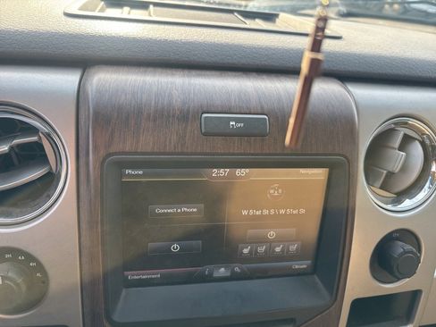 Used 2014 Ford F150 Lariat w/ Equipment Group 502A Luxury image 15