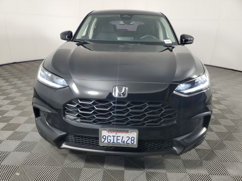 Certified 2023 Honda HR-V LX image 9