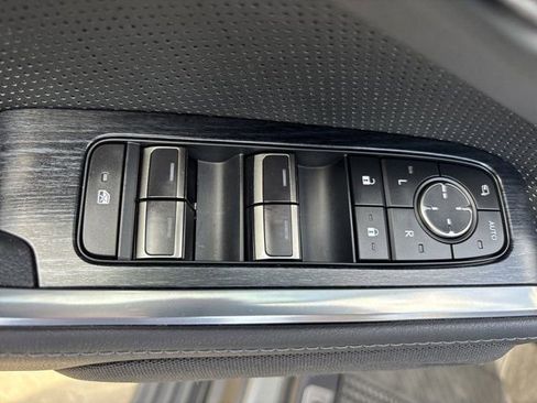 Used 2024 Lexus GX 550 AWD/4WD image 23