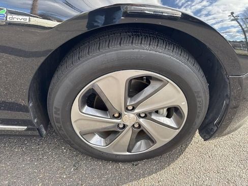Used 2016 Hyundai Sonata Plug-In Hybrid FWD image 9