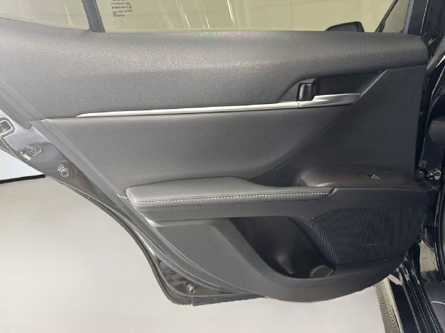 Used 2023 Toyota Camry XSE FWD image 25
